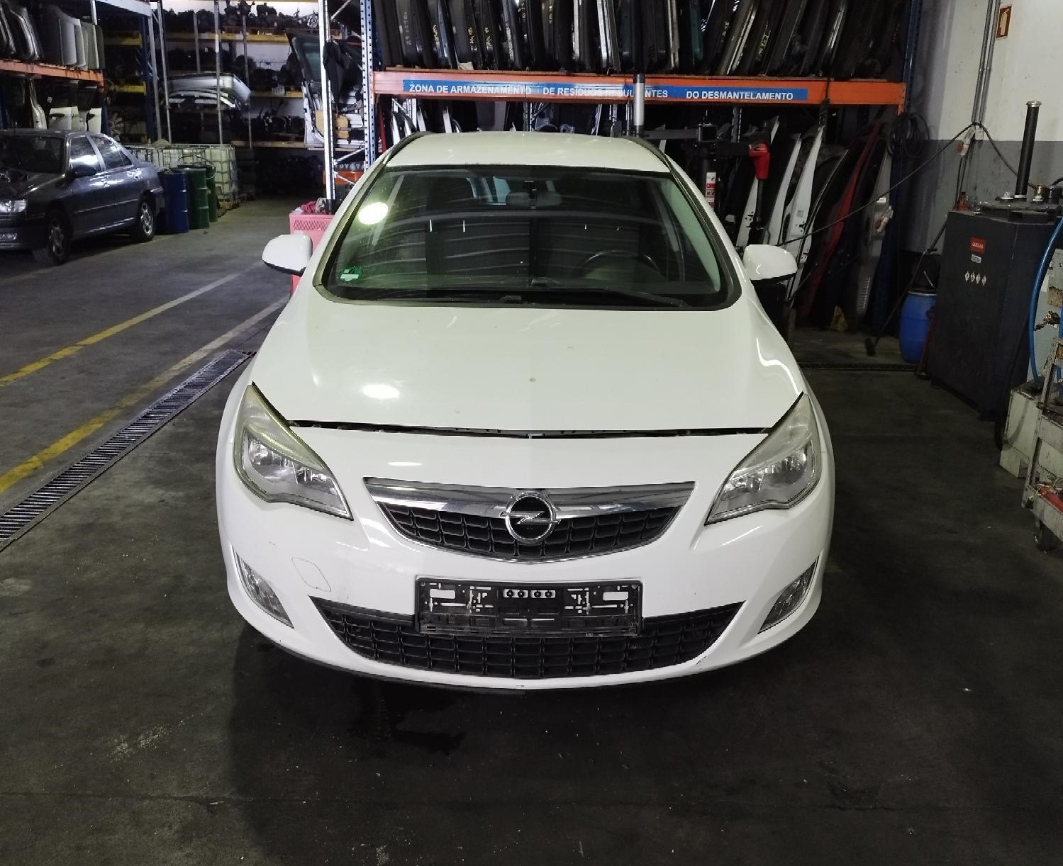 Opel Astra J 2.0 Cdti 2011