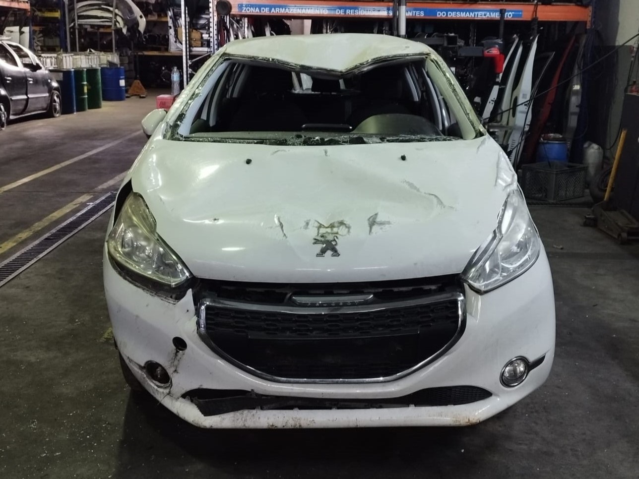 PEUGEOT 208 1.4 HDI 2013